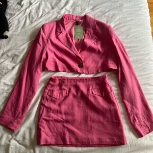 BNWT Pink Linen H&M Matching Skirt Suit.